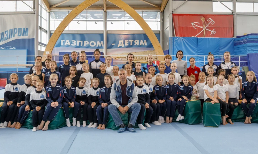 Беседа с юными гимнастками на тему патриотизма